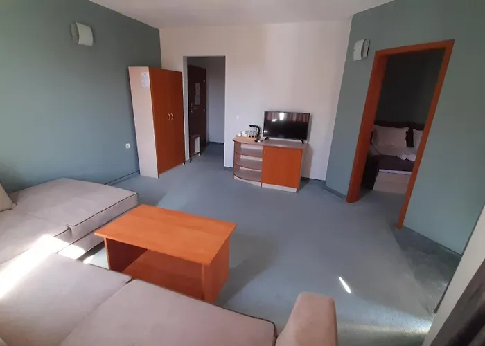 Family Saga Hotel 3*