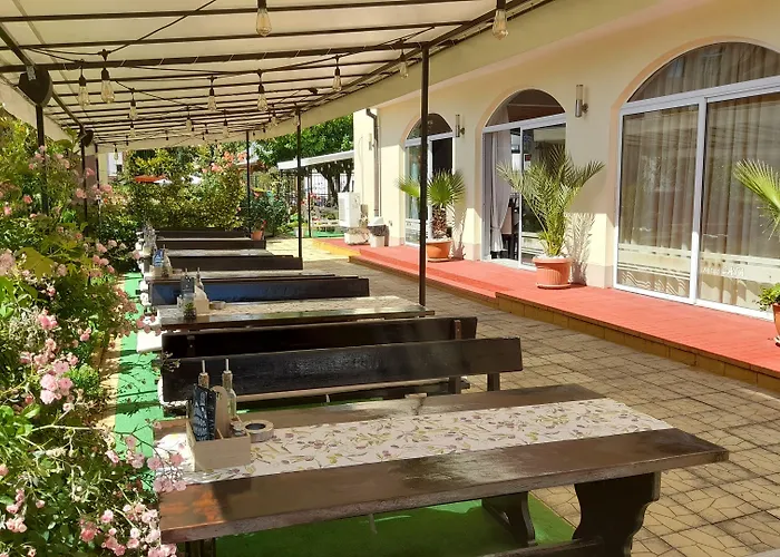 Family Saga Hotel Rawda