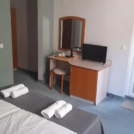 Family Saga 호텔 라브다