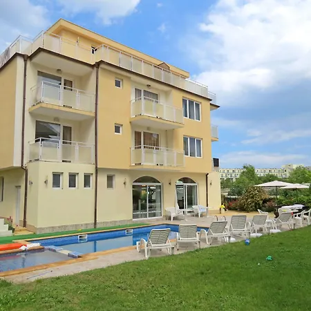 Family Saga Hotel Ravda