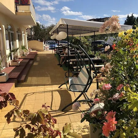 Family Saga 호텔 3*