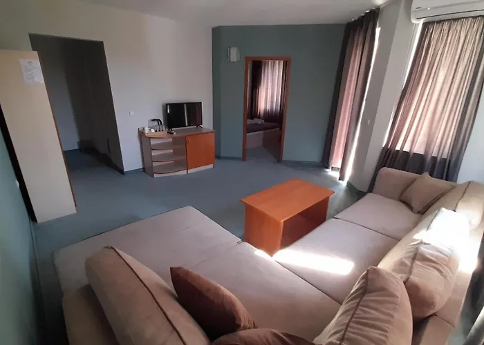 ホテル ファミリー サガ