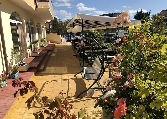 ファミリー サガ ホテル 3*